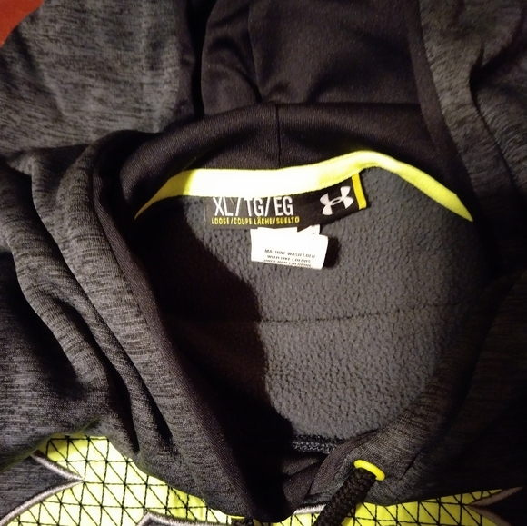 Shirt - Picture 4 of 6